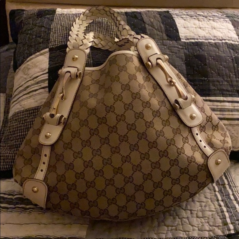 Authentic Gucci Handbag - Picture 3 of 8